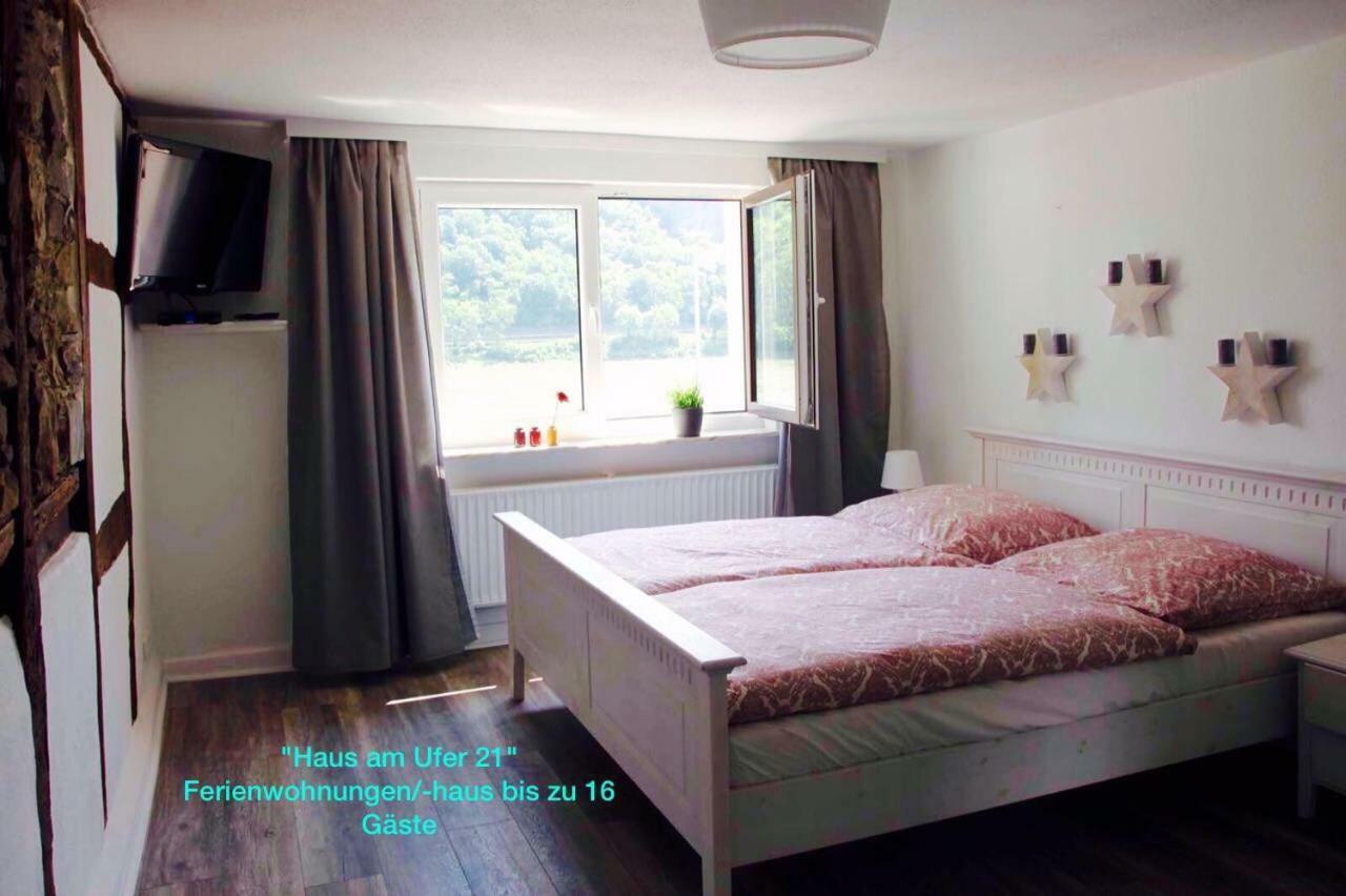 Haus Am Ufer Mit Rheinpanoramablick Apartment โคเบลนซ์ ภายนอก รูปภาพ